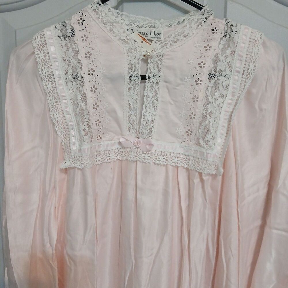 Christian Dior Nightgown Womens Medium Baby Pink W/ Lace Trim NWT Vintage 70s